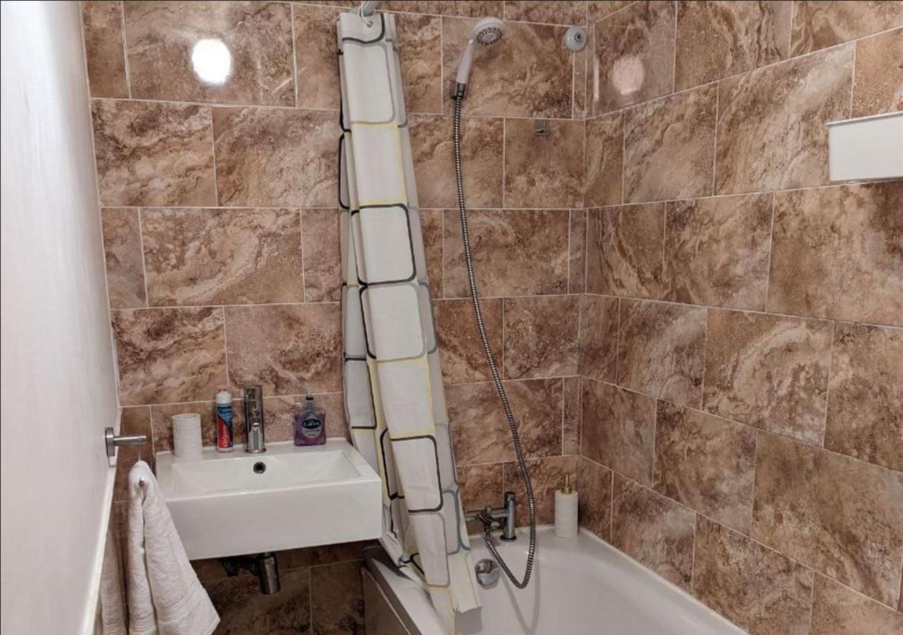 Fully-Equipped Flat In The City Of Londra Dış mekan fotoğraf